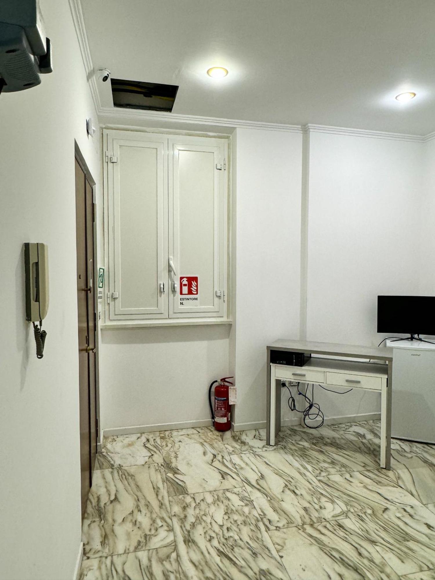 מלון רומא Barone House מראה חיצוני תמונה